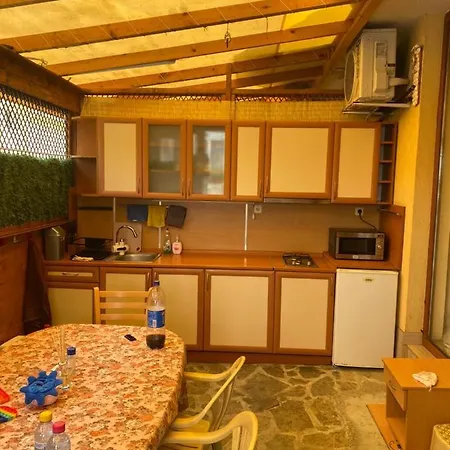 Апартаментна 2 Мин От Плажа Appartement *